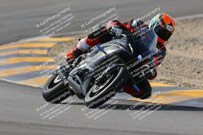 media/Nov-05-2022-SoCal Trackdays (Sat) [[f8d9b725ab]]/Turns 9 and 8 (1050am/